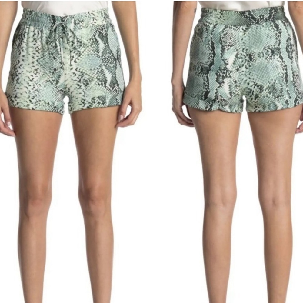 Balmain Shorts size 36
